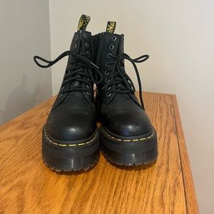 Doc Martens Jadon 3, size 8